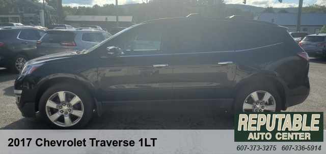 2017 Chevrolet Traverse 1LT 
