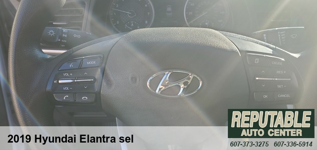 2019 Hyundai Elantra sel