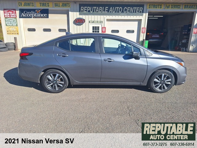 2021 Nissan Versa SV